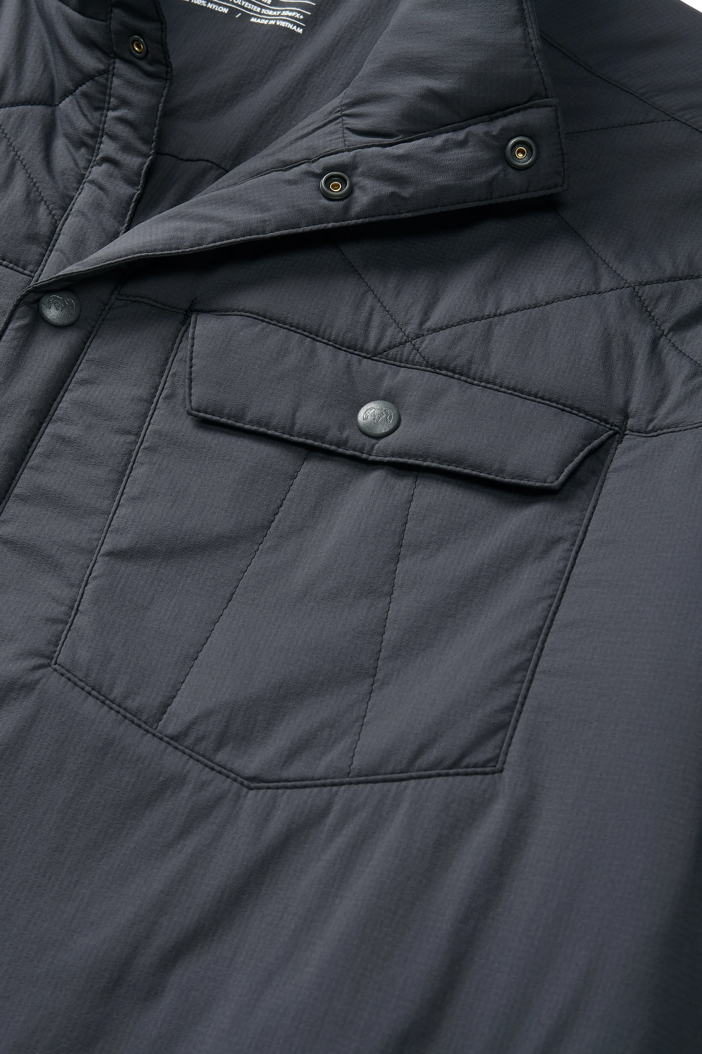 Base Camp Insulated Snap Shirt | Gunmetal - Image 3