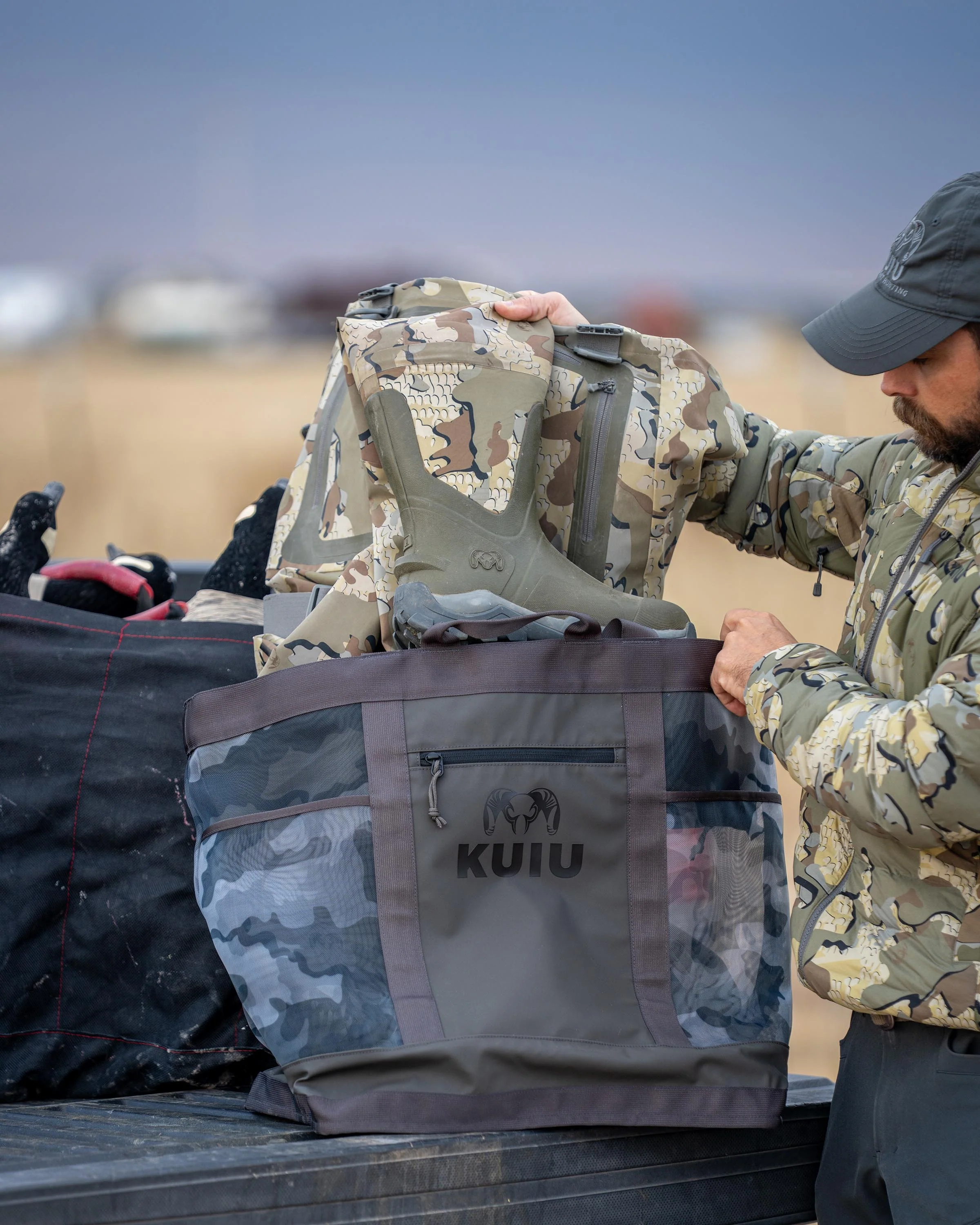 KUIU 3500 Mesh Tote Bag | Vias Storm - Image 5