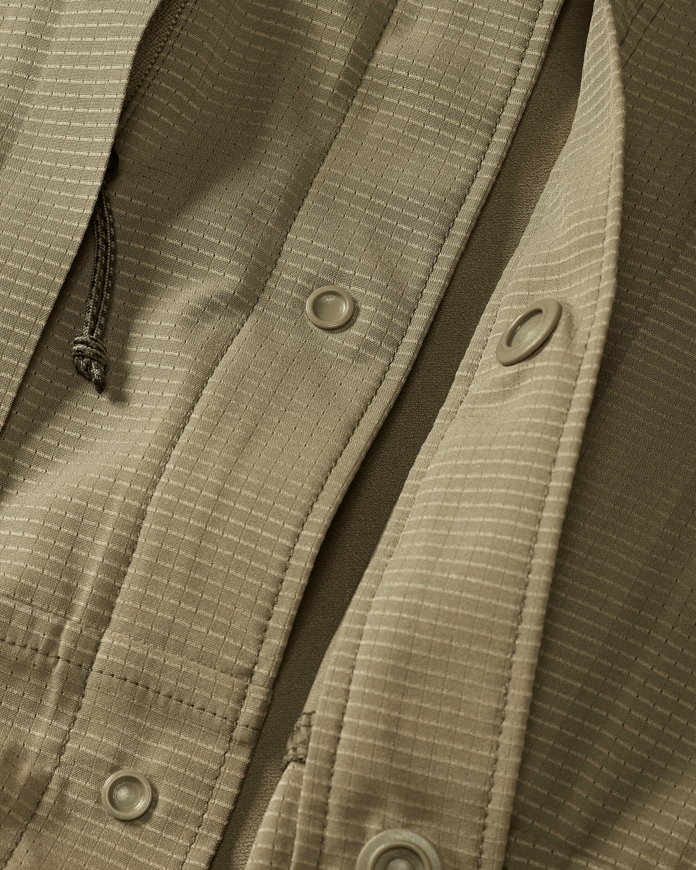 Tiburon Hybrid Snap Shirt | Khaki - Image 4