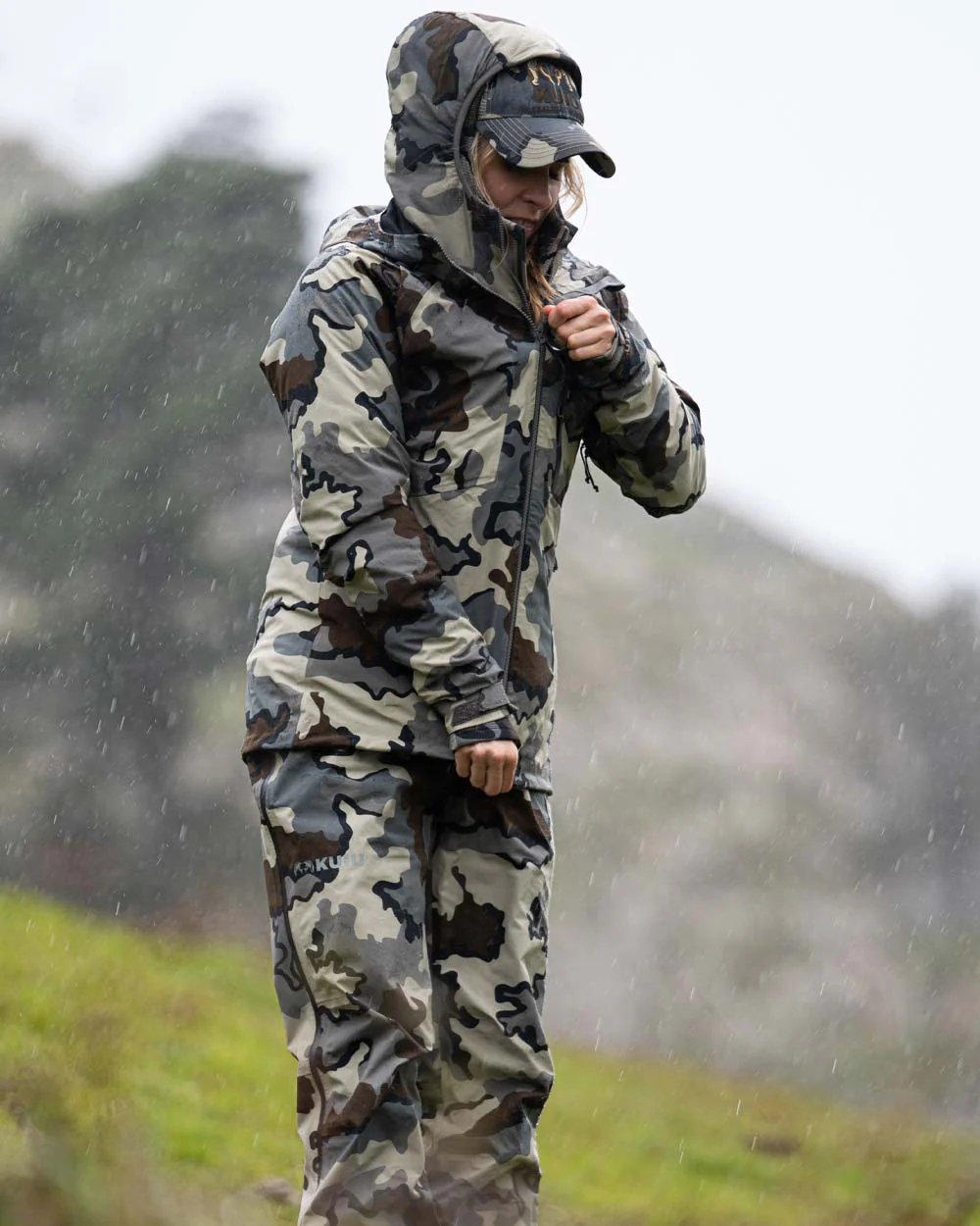 Women's Chugach TR Rain Jacket | Gunmetal - Image 6